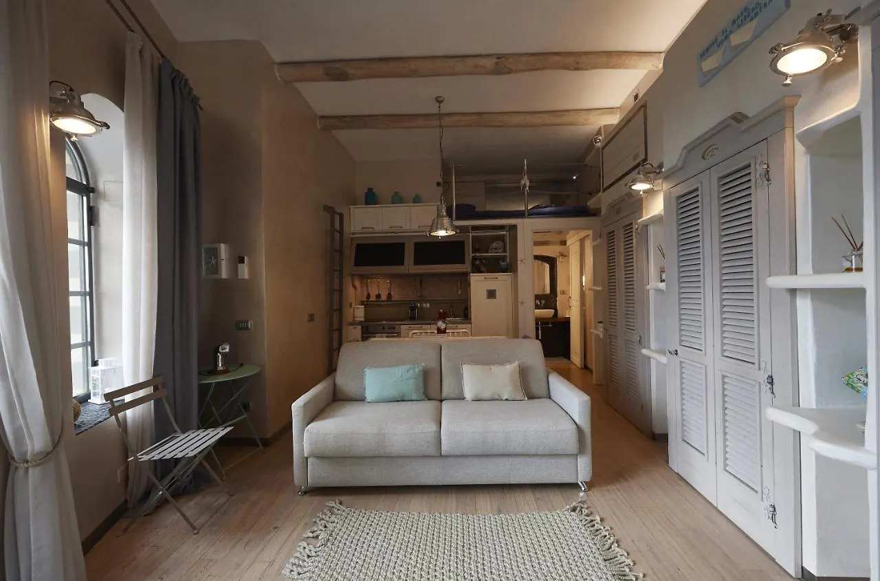 Apartment La Stenella Blu, Una Finestra Sul Mare Celle Ligure