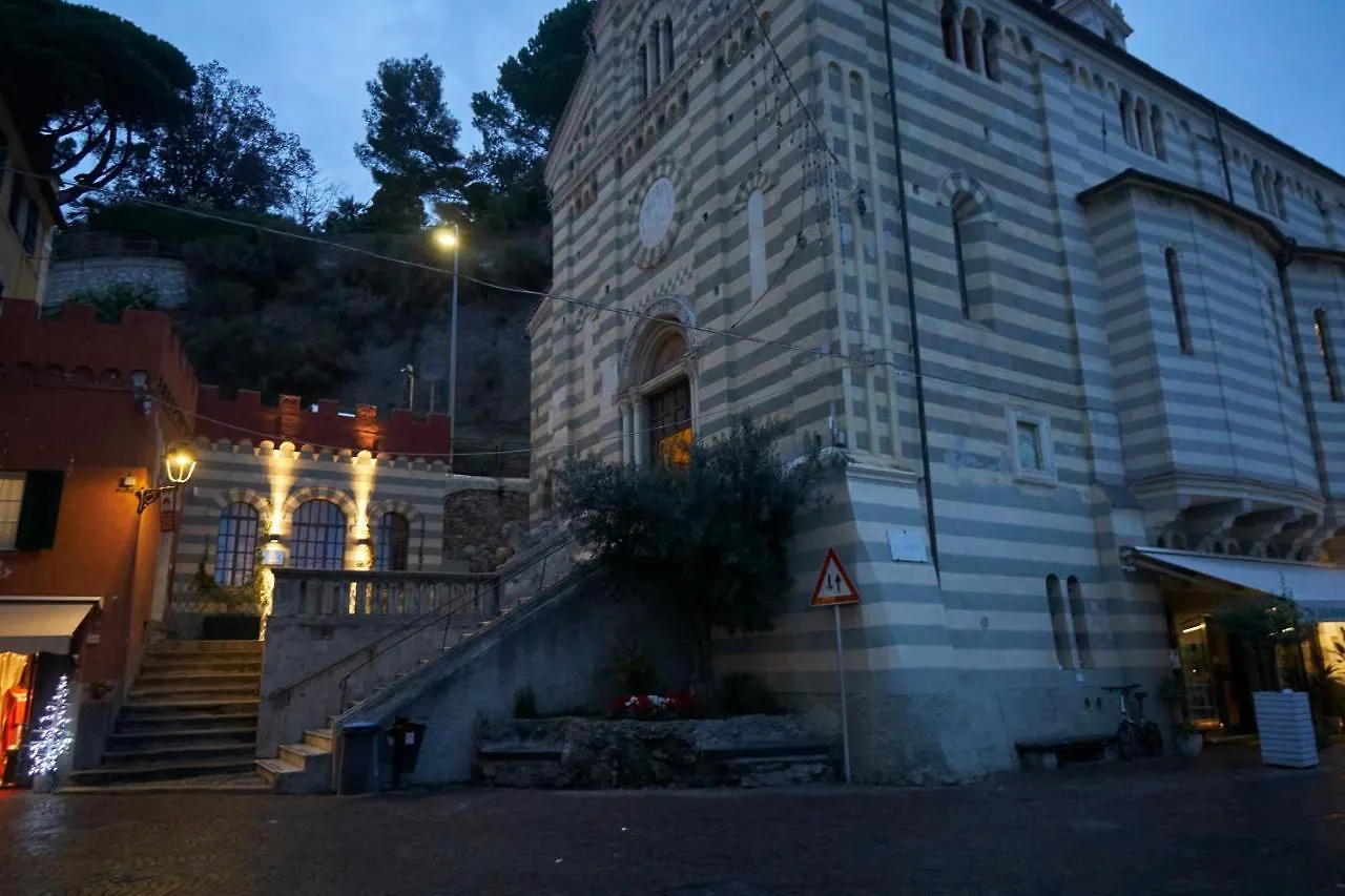 Apartment La Stenella Blu, Una Finestra Sul Mare Celle Ligure
