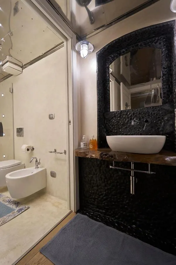 Apartment La Stenella Blu, Una Finestra Sul Mare Celle Ligure Italy