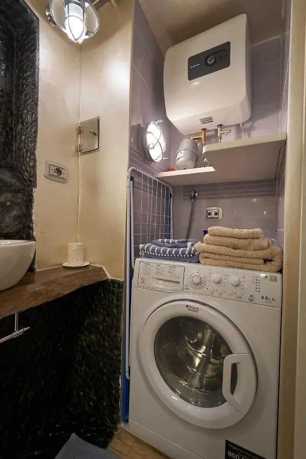 Apartment La Stenella Blu, Una Finestra Sul Mare Celle Ligure
