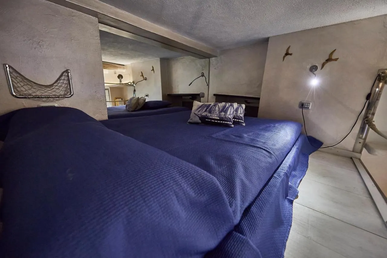 La Stenella Blu, Una Finestra Sul Mare Celle Ligure